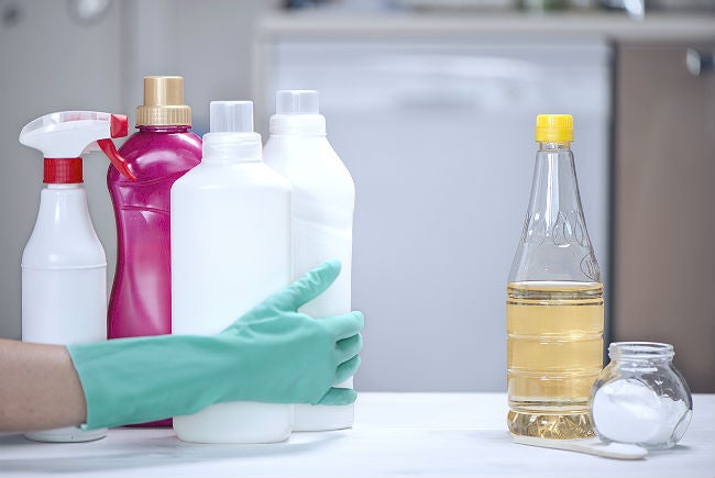 How to Get Rid of Bleach Smell on cloths